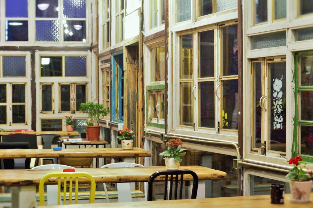 Hostel Marina ชิงเต่า ภายนอก รูปภาพ